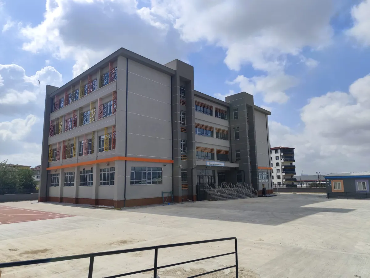 Tekirdağ İli, Çerkezköy İlçesi, 24 Derslikli Atatürk İlköğretim Okulu İnşaatı Yapım İşi
